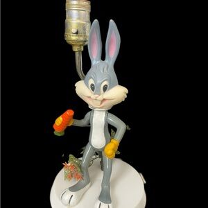 Rare Bugs Bunny Figural Lamp 1973 with swivel head and movable arms
